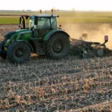 AT Premium-Scheibenegge Arbeit im Feld