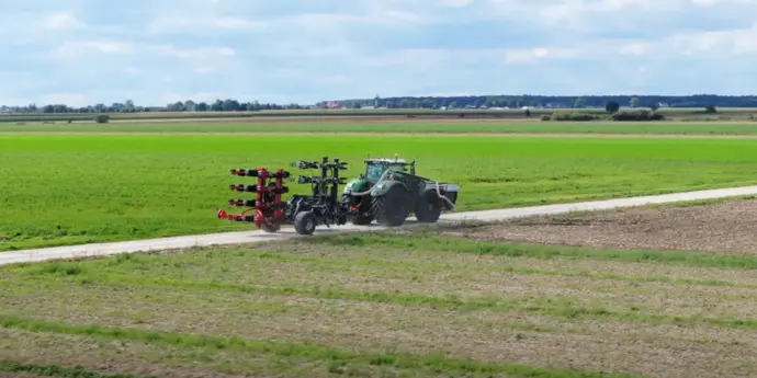 kontakt de Agro Tom